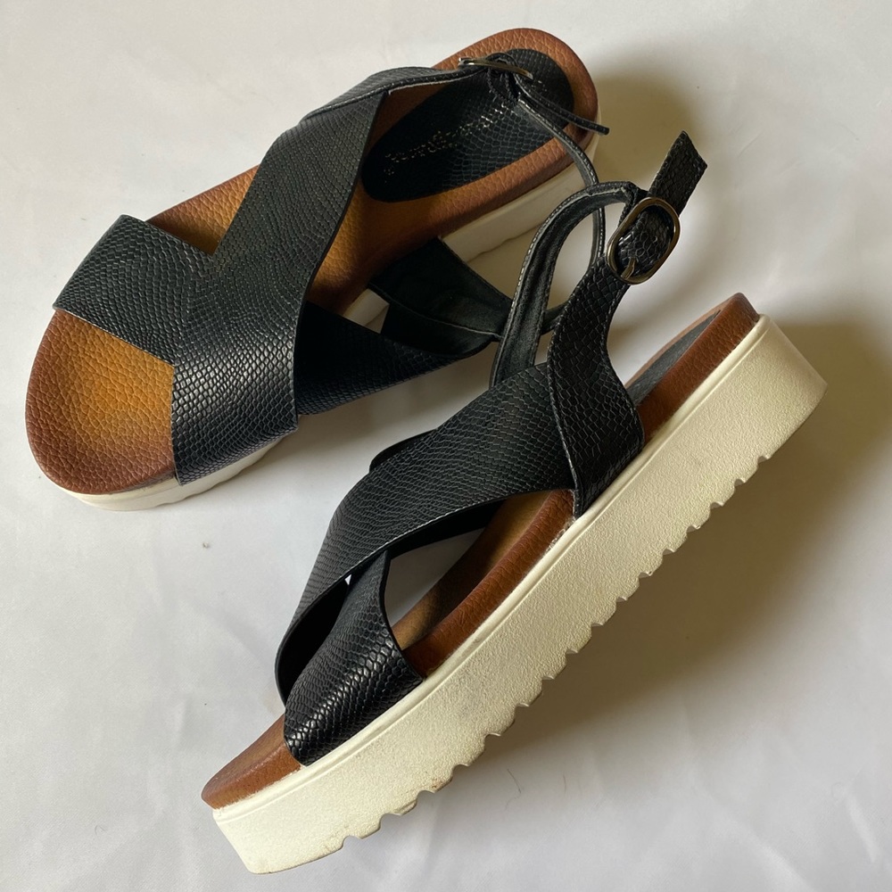 Comfy Platform Sandal, Faux Snake Skin Open Toe